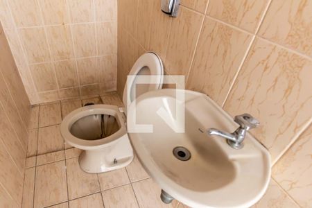 Apartamento à venda com 200m², 3 quartos e 1 vaga Apartamento à venda com 200m², 3 quartos e 1 vagaBanheiro de serviço
