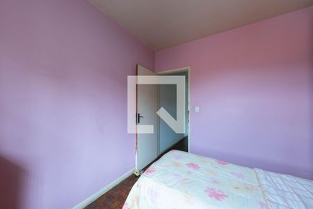 Casa à venda com 225m², 4 quartos e 2 vagas Casa à venda com 225m², 4 quartos e 2 vagasQuarto 2