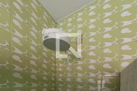 Casa à venda com 225m², 4 quartos e 2 vagas Casa à venda com 225m², 4 quartos e 2 vagasSuíte banheiro