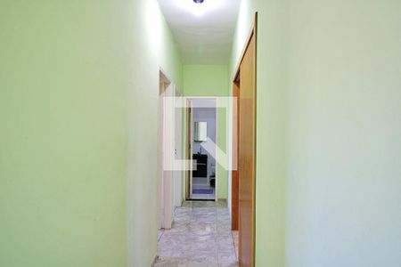 Corredor de apartamento à venda com 2 quartos, 58m² em Jardim Pedro Goncalves, Taboão da Serra