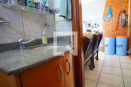 Apartamento à venda com 232m², 4 quartos e 4 vagasBanheiro Cobertura