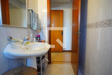 Apartamento à venda com 232m², 4 quartos e 4 vagasBanheiro 3