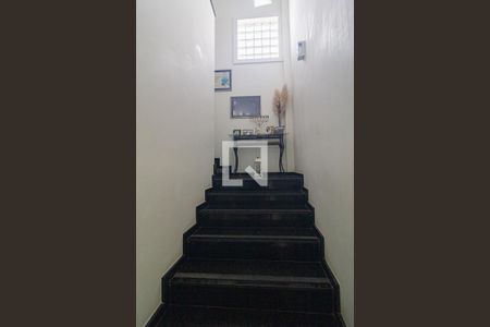 Casa para alugar com 234m², 3 quartos e 5 vagasEntrada