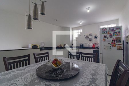 Casa para alugar com 234m², 3 quartos e 5 vagasCozinha