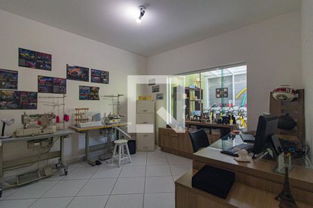 Casa para alugar com 234m², 3 quartos e 5 vagasÁrea de Serviço