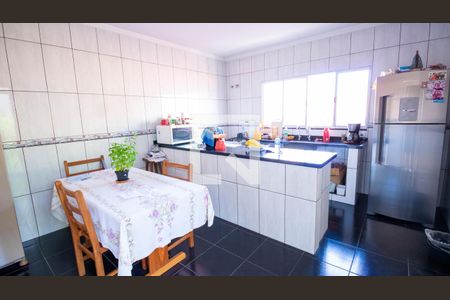 Casa à venda com 310m², 7 quartos e 4 vagasCozinha