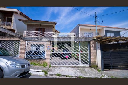 Casa à venda com 310m², 7 quartos e 4 vagasFachada