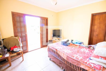 Casa à venda com 310m², 7 quartos e 4 vagasSuite