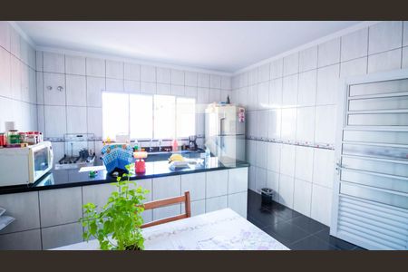 Casa à venda com 310m², 7 quartos e 4 vagasCozinha