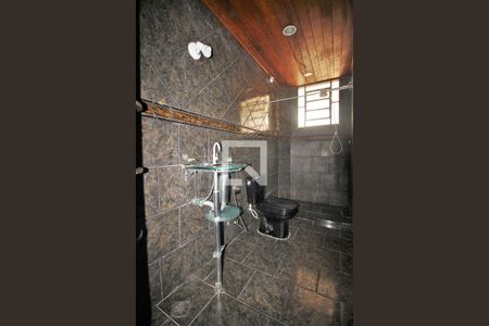 Casa para alugar com 94m², 2 quartos e sem vagaBanheiro