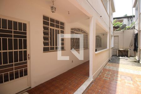 Casa para alugar com 94m², 2 quartos e sem vagaFachada