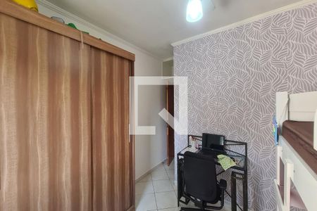 Casa para alugar com 120m², 2 quartos e 2 vagasQuarto 