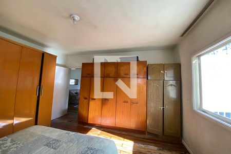 Casa à venda com 180m², 4 quartos e 3 vagasQuarto 2