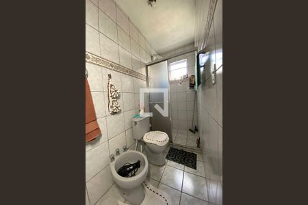 Casa à venda com 180m², 4 quartos e 3 vagasBanheiro 2
