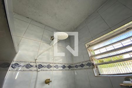 Casa à venda com 180m², 4 quartos e 3 vagasChuveiro do Banheiro