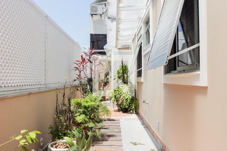 Apartamento para alugar com 300m², 3 quartos e 2 vagas Apartamento para alugar com 300m², 3 quartos e 2 vagasQuintal