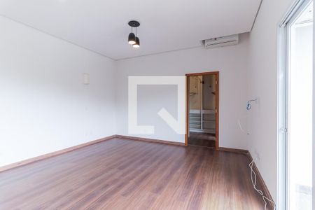 Casa de condomínio para alugar com 423m², 4 quartos e 4 vagas Casa de condomínio para alugar com 423m², 4 quartos e 4 vagasQuarto 2 - Suíte 1