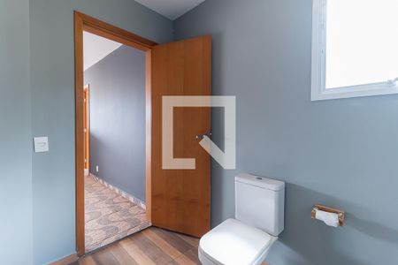 Casa de condomínio para alugar com 423m², 4 quartos e 4 vagas Casa de condomínio para alugar com 423m², 4 quartos e 4 vagasBanheiro