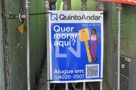 Casa para alugar com 60m², 1 quarto e sem vaga Casa para alugar com 60m², 1 quarto e sem vagaFachada