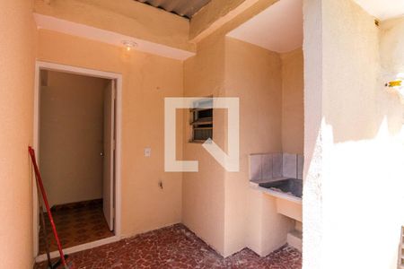 Casa para alugar com 50m², 1 quarto e 1 vagaÁrea de Serviço