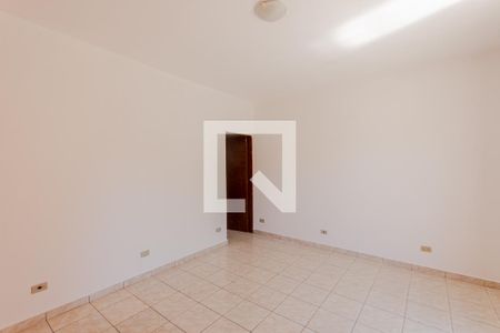 Casa à venda com 200m², 3 quartos e 3 vagasSuíte
