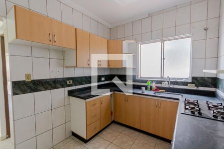 Casa à venda com 200m², 3 quartos e 3 vagasCozinha