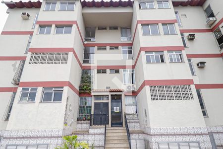 Apartamento para alugar com 51m², 2 quartos e 1 vaga Apartamento para alugar com 51m², 2 quartos e 1 vagaFachada