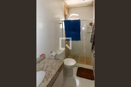Casa para alugar com 90m², 2 quartos e 2 vagasBanheiro da Suite