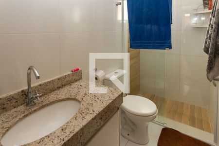 Casa para alugar com 90m², 2 quartos e 2 vagasBanheiro da Suite