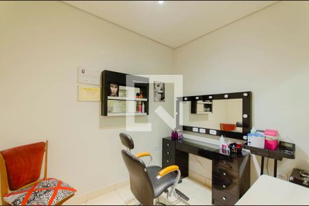 Casa à venda com 429m², 5 quartos e 4 vagas Casa à venda com 429m², 5 quartos e 4 vagasSalão