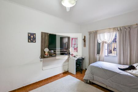 Casa à venda com 140m², 3 quartos e 2 vagas Casa à venda com 140m², 3 quartos e 2 vagasQuarto 3