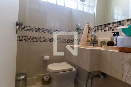 Apartamento à venda com 220m², 3 quartos e 4 vagasLavabo