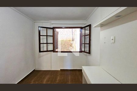 Casa de condomínio à venda com 93m², 3 quartos e 2 vagasQuarto 3