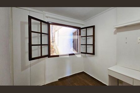 Casa de condomínio à venda com 93m², 3 quartos e 2 vagasQuarto 3