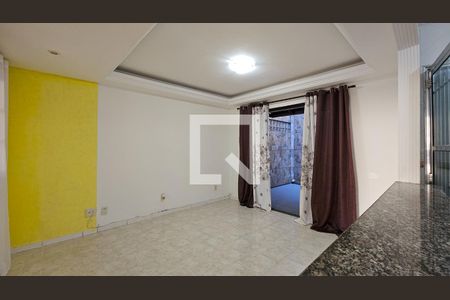 Sala de casa de condomínio à venda com 3 quartos, 93m² em Jardim Ubirajara (zona Sul), São Paulo