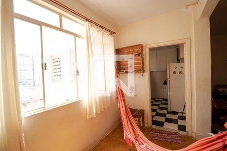 Apartamento à venda com 110m², 3 quartos e sem vaga Apartamento à venda com 110m², 3 quartos e sem vagaSalas