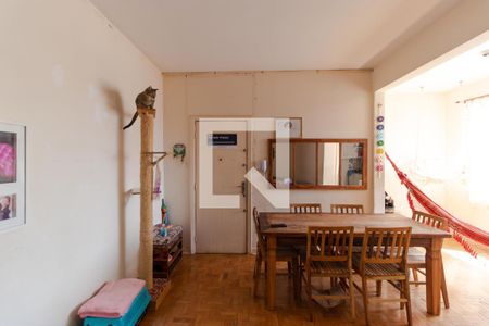 Apartamento à venda com 110m², 3 quartos e sem vaga Apartamento à venda com 110m², 3 quartos e sem vagaSalas