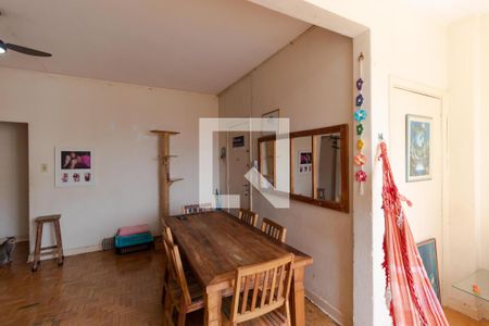 Apartamento à venda com 110m², 3 quartos e sem vaga Apartamento à venda com 110m², 3 quartos e sem vagaSalas