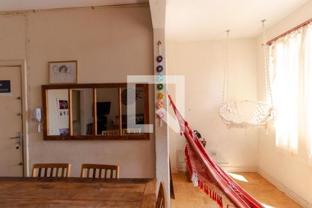 Apartamento à venda com 110m², 3 quartos e sem vaga Apartamento à venda com 110m², 3 quartos e sem vagaSalas