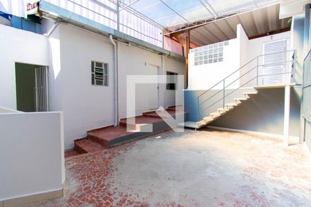 Casa de condomínio para alugar com 46m², 1 quarto e sem vaga Casa de condomínio para alugar com 46m², 1 quarto e sem vagaÁrea comum - Quintal