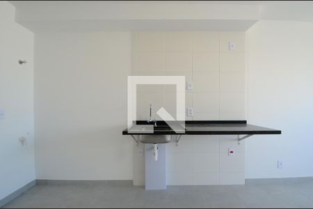 Sala/Cozinha de kitnet/studio à venda com 1 quarto, 24m² em Vila Clementino, São Paulo