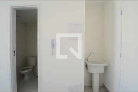 Sala/Cozinha de kitnet/studio à venda com 1 quarto, 24m² em Vila Clementino, São Paulo