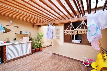 Casa para alugar com 143m², 3 quartos e 2 vagas Casa para alugar com 143m², 3 quartos e 2 vagasÁrea Externa