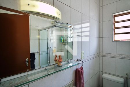 Casa para alugar com 143m², 3 quartos e 2 vagas Casa para alugar com 143m², 3 quartos e 2 vagasBanheiro