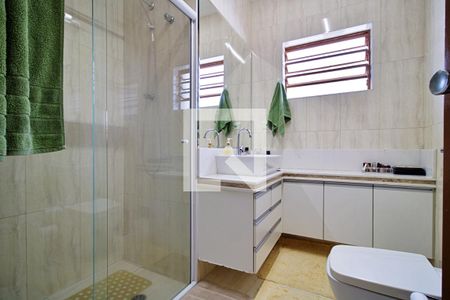 Casa para alugar com 143m², 3 quartos e 2 vagas Casa para alugar com 143m², 3 quartos e 2 vagasBanheiro da Suíte