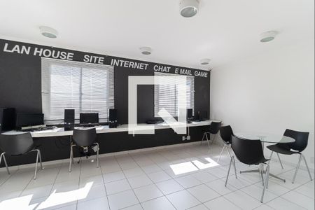 Apartamento à venda com 62m², 3 quartos e 1 vagaLan House