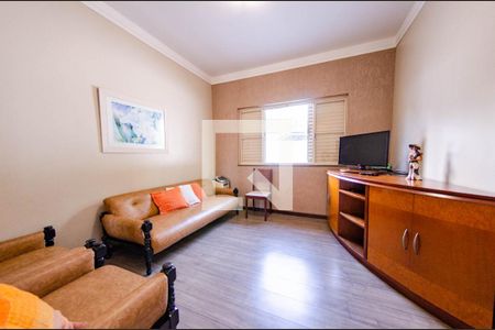 Sala 2 de casa à venda com 4 quartos, 200m² em Vila Ermelinda, Belo Horizonte