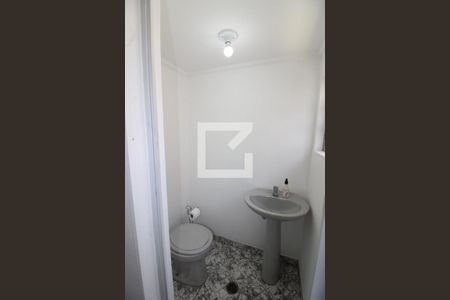 Casa à venda com 240m², 3 quartos e 5 vagasLavabo de fora