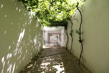 Casa à venda com 240m², 3 quartos e 5 vagasÁrea comum