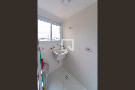 Apartamento para alugar com 70m², 2 quartos e 1 vagaÁrea de Serviço